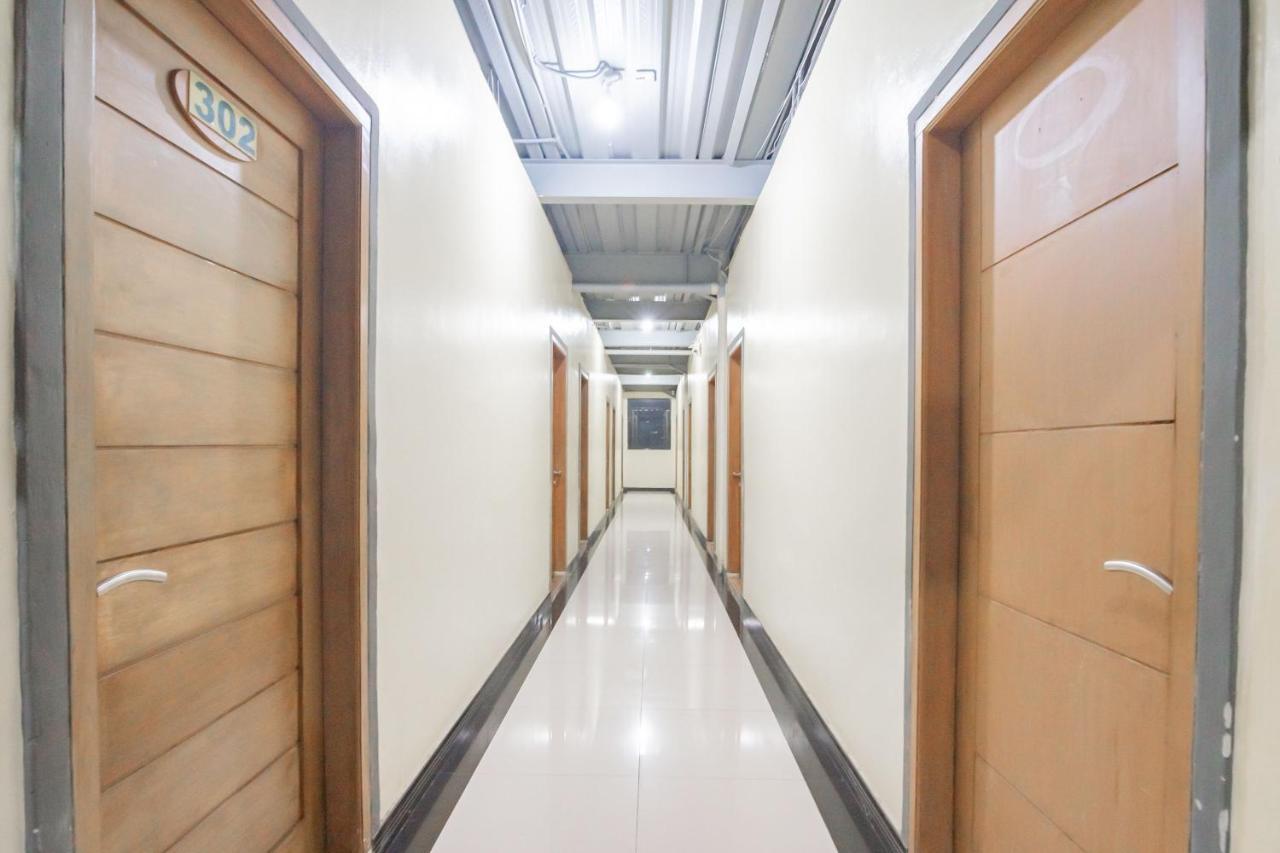 Reddoorz Syariah At Cigadung Raya Street Hotel Bandung Exterior photo