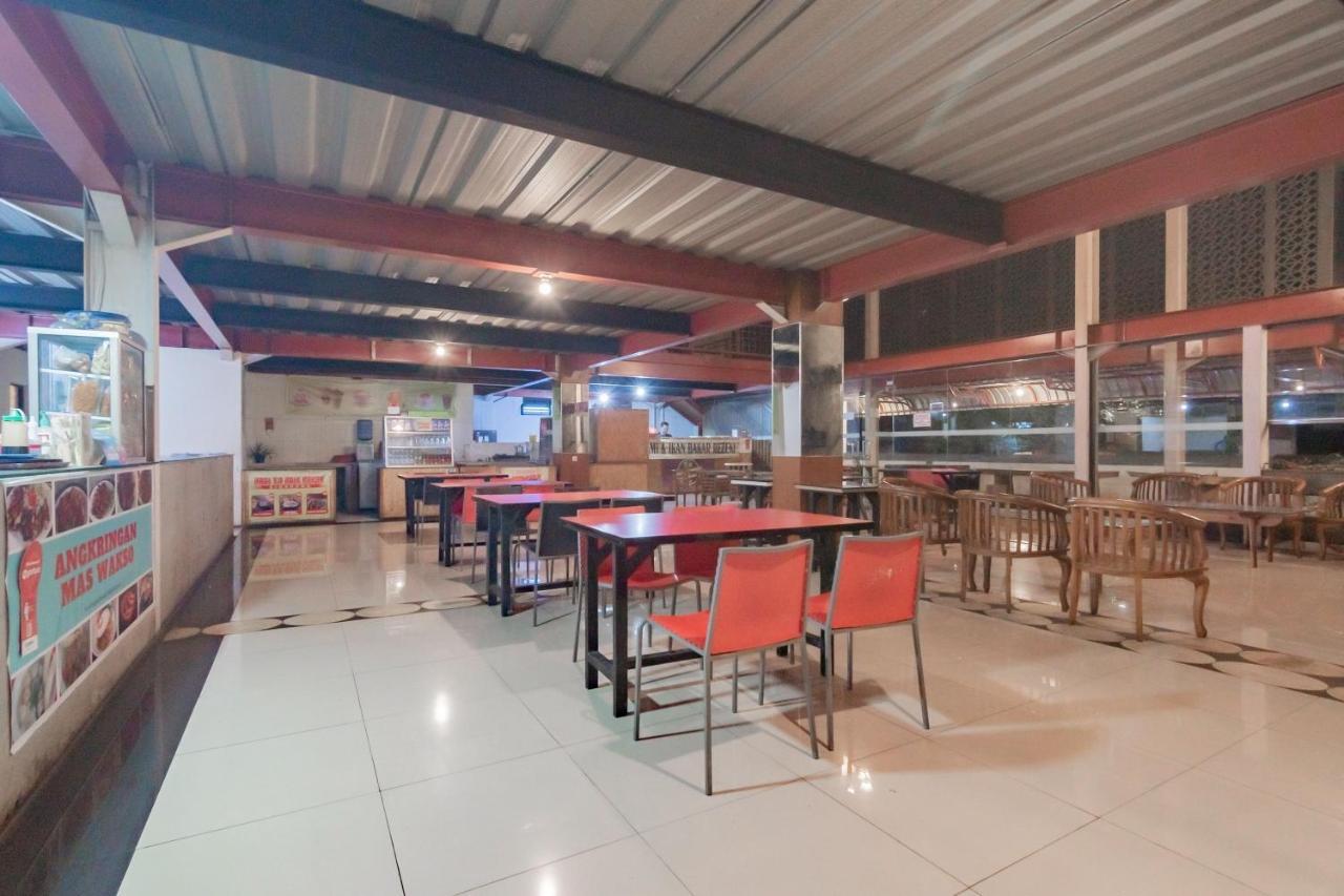 Reddoorz Syariah At Cigadung Raya Street Hotel Bandung Exterior photo